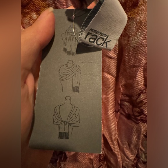 Nordstrom Rack Scarf - Picture 4 of 6